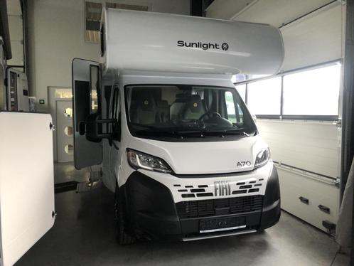 Sunlight gezinscamper 6 persoons met garage, Caravans en Kamperen, Mobilhomes, Bedrijf, Half-integraal, tot en met 6, Sunlight