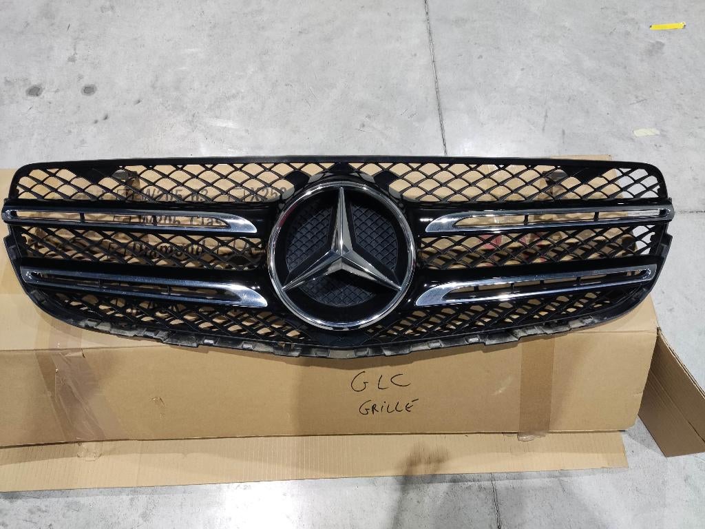Calandre Mercedes GLC OEM, Autos : Pièces & Accessoires, Enlèvement, Utilisé, Mercedes-Benz, Pare-chocs