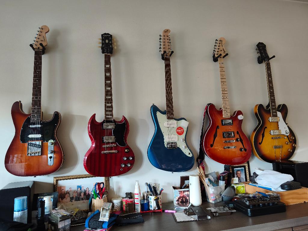 diverse gitaren aan leuke prijzen, Ophalen, Zo goed als nieuw, Epiphone