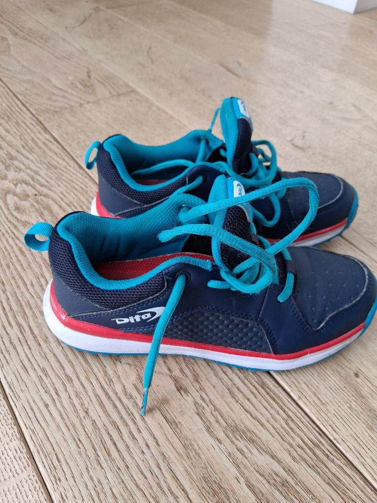 Chaussures (basket) de hockey, Kinderen en Baby's, Kinderkleding | Schoenen en Sokken, Ophalen, Gebruikt, Jongen of Meisje, Sportschoenen