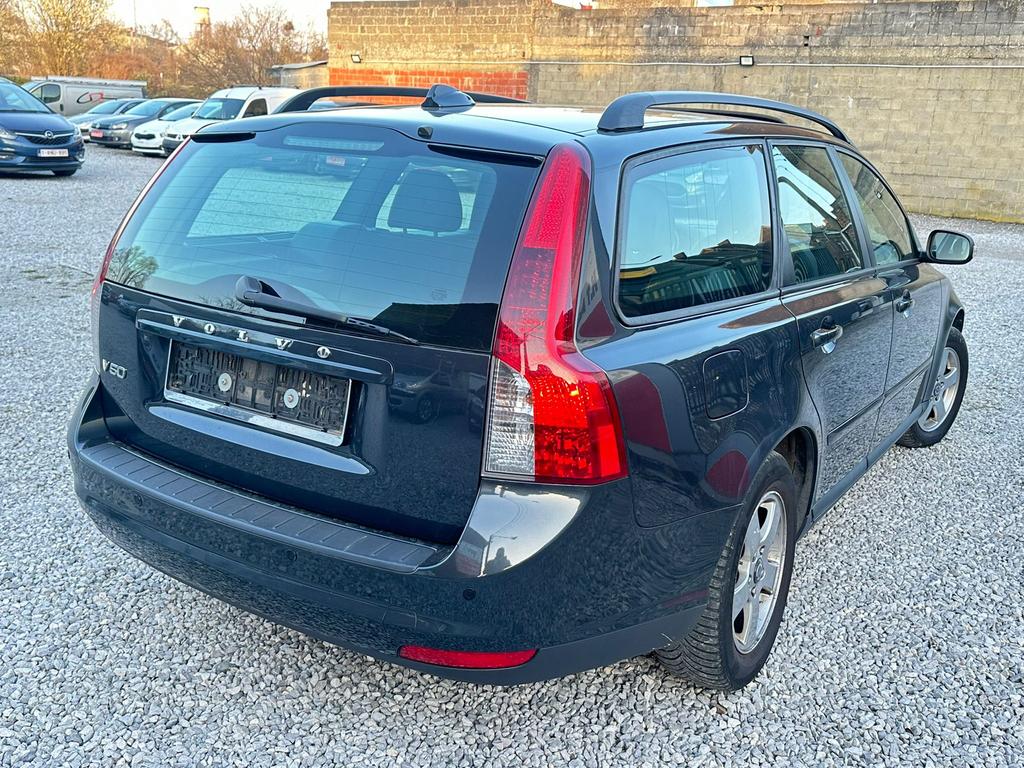 Volvo V 50. 1.6D/AirCo/ klaar voor registratie!!!, Auto's, Volvo, Voorwielaandrijving, Zwart, 4 cilinders, 1600 cc