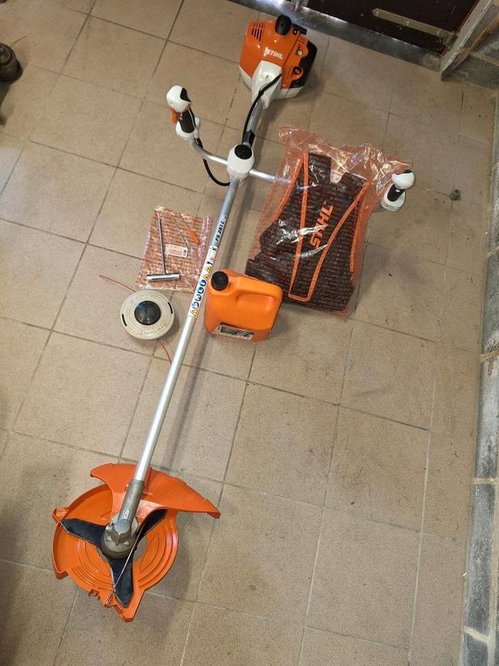 Debroussailleuse stihl fs261 ce, Jardin & Terrasse, Débroussailleuses, Enlèvement