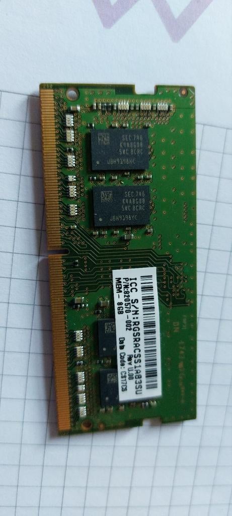 8gb ddr4 1Rx8 2400T, Computers en Software, RAM geheugen, Ophalen of Verzenden, DDR4