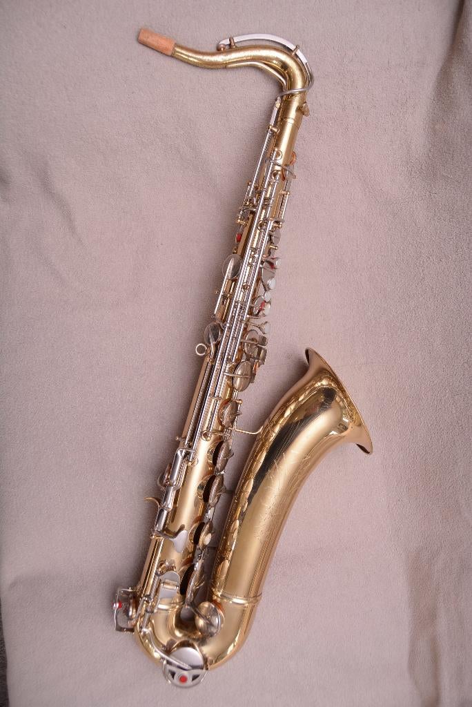 Conn 16M (USA) - Saxophone ténor vintage, Musique & Instruments, Instruments à vent | Saxophones, Comme neuf, Ténor, Avec valise