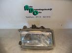 Phare droit d'un Volkswagen Polo (Polo 94-), Volkswagen, -, 3 mois de garantie, Utilisé