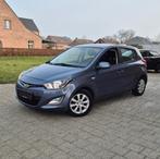 Hyundai I20 gekeurd vvk, Auto's, Stof, Zwart, Blauw, Handgeschakeld