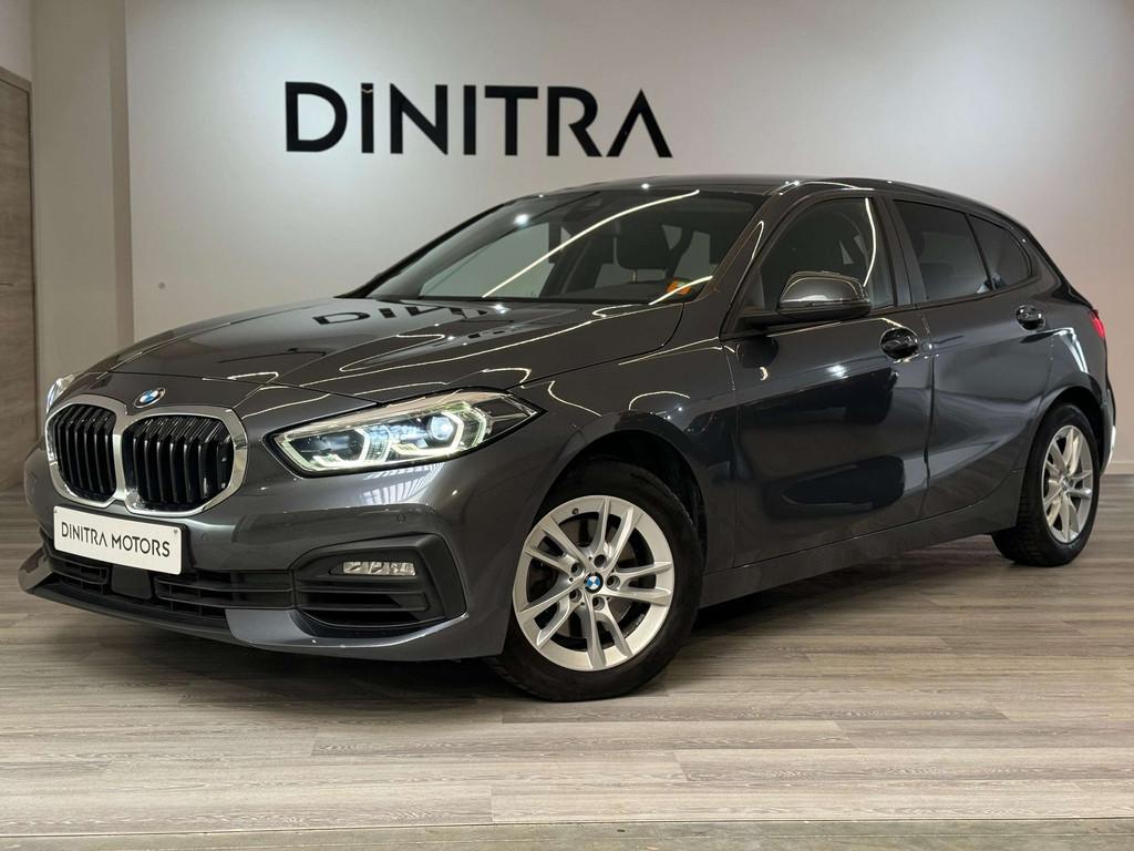BMW 118 Sport Line - Carplay/Cruise/Navi/LED, Automaat, 1 Reeks, Gebruikt, Bedrijf