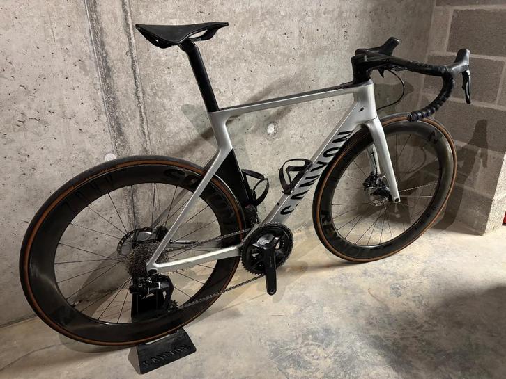 Canyon Aeroad CF SL disc di2 105, Sports & Fitness, Cyclisme, Comme neuf, Autres types, Enlèvement