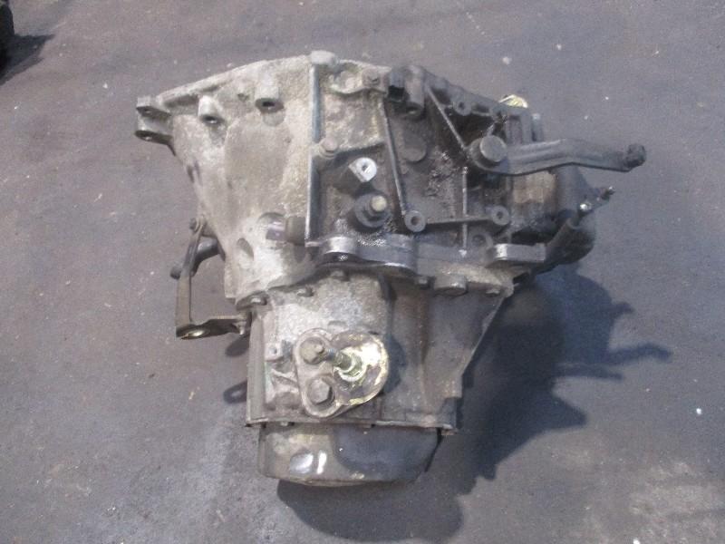 VERSNELLINGSBAK Peugeot 206 (2A / C/H/J/S) (20dm16), Gebruikt, Peugeot