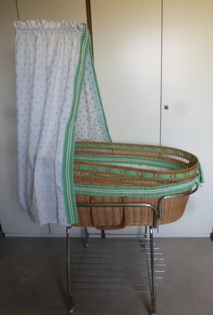Berceau bébé en osier, Enlèvement, Utilisé, Berceau