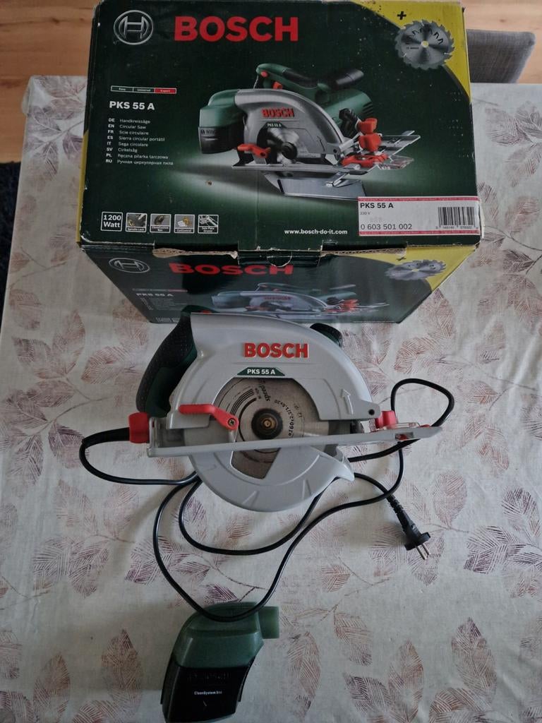 Bosch Cirkelzaag PKS 55 A - 1200W te koop., Doe-het-zelf en Bouw, Gereedschap | Zaagmachines, Ophalen, Cirkelzaag