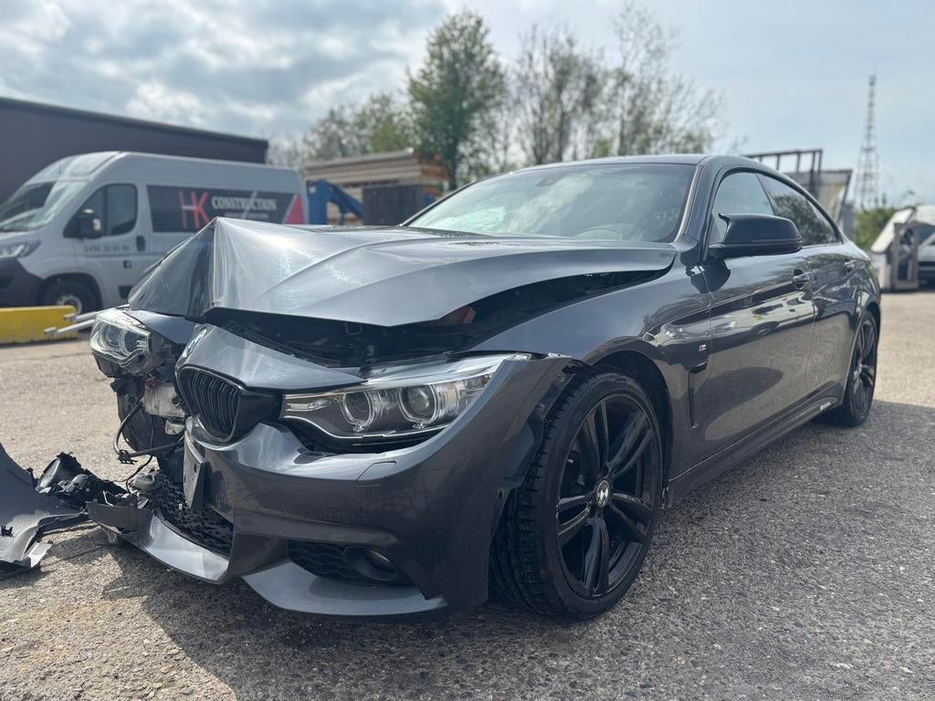 Bmw 418d Pack M accidenté, Autos, BMW, Argent ou Gris, Achat, Entreprise, Boîte manuelle