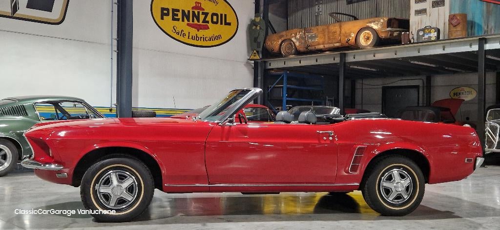 Ford Mustang Convertible, Autos, Rouge, Achat, Entreprise, Cabriolet