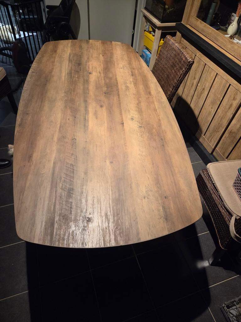 Tafel+ kast en dressior, Huis en Inrichting, Tafels | Eettafels, Ophalen, Vijf personen of meer, Ovaal, Overige houtsoorten