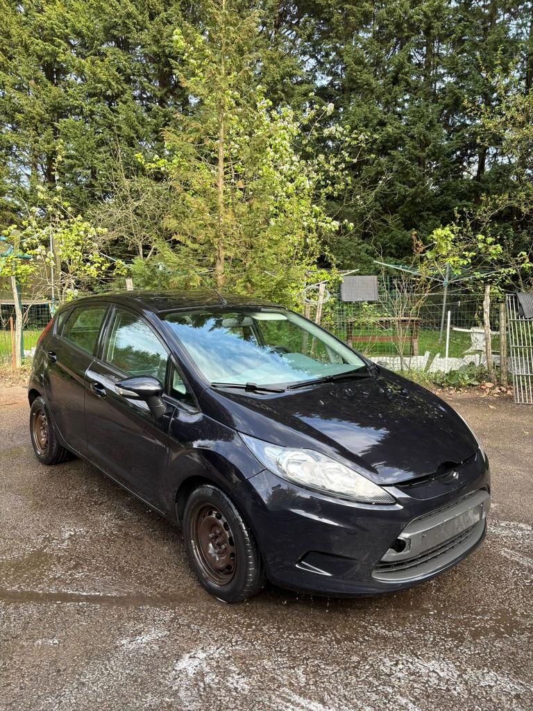 Ford Fiesta 1.6TDCI EXPORT HANDELAAR, Autos, Achat, Boîte manuelle, Noir, 5 portes