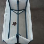 Opvouwbaar babybadje. Gemakkelijk om mee te nemen en om op t, Ophalen