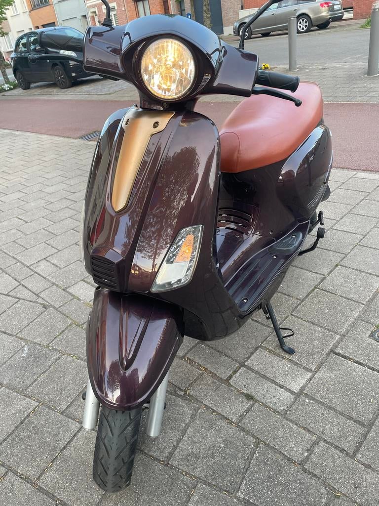 scooter 50cc (classe A), Vélos & Vélomoteurs, Vélomoteurs & Scooters bridés, Comme neuf, Enlèvement, Essence, Vespa