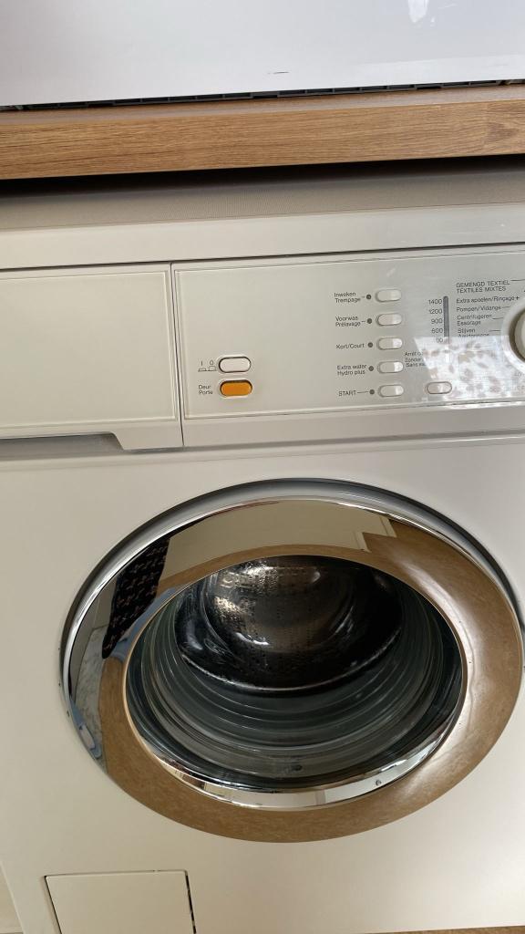 Miele wasmachine defect, Elektronische apparatuur, Wasmachines, Gebruikt, Energieklasse A of zuiniger, Ophalen