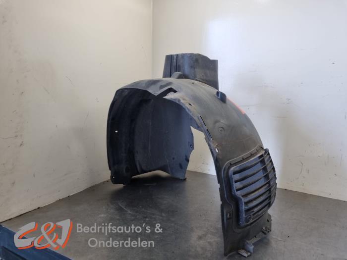 Passage de roue d'un Opel Combo, -, Opel, 3 mois de garantie, Utilisé