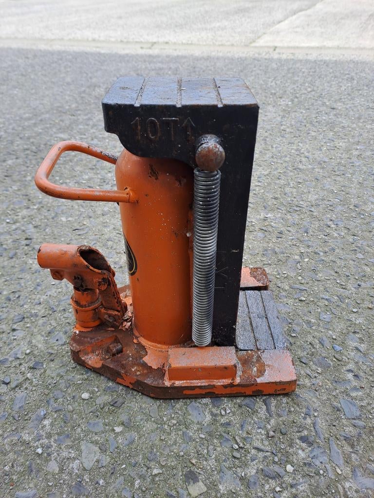 Zware krik 10 ton perfected staat, Ophalen of Verzenden