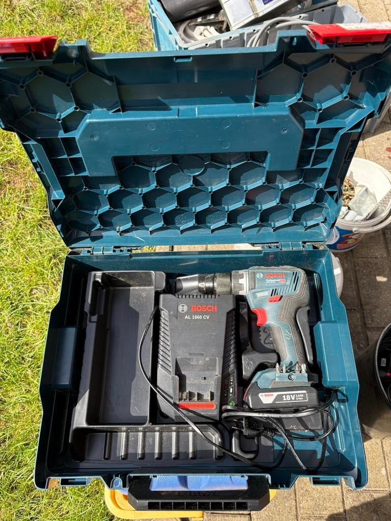 Bosch boormachine 18V., Doe-het-zelf en Bouw, Ophalen, Gebruikt, Boormachine