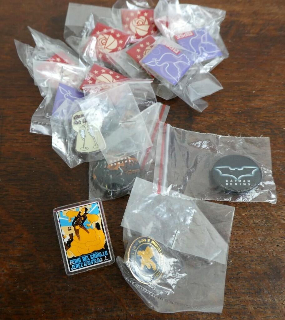 Set pinnen, Verzamelen, Ophalen of Verzenden, Nieuw, Speldje of Pin