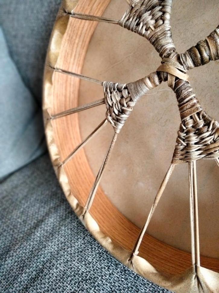 Tambour chamanique cerf 45cm, Musique & Instruments, Percussions, Neuf, Tambour, Enlèvement