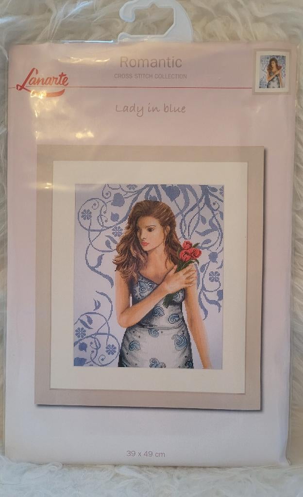 Borduurpakket merk Lanarte - Lady in Blue 35027, nieuw, Hobby en Vrije tijd, Ophalen, Nieuw, Handborduren, Borduurpakket