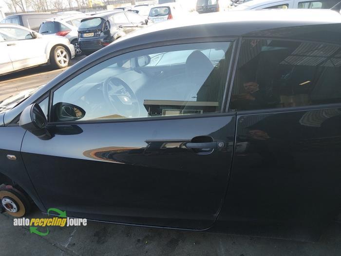 Portier 2Deurs links van een Seat Ibiza (LZ9Y), Gebruikt, -, Deur, -