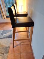 Deux chaises hautes, Enlèvement, Comme neuf
