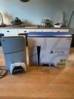 Ps5 slim versie met disc + hdmi en power kabel, Games en Spelcomputers, Spelcomputers | Sony PlayStation 5, Ophalen, Zo goed als nieuw