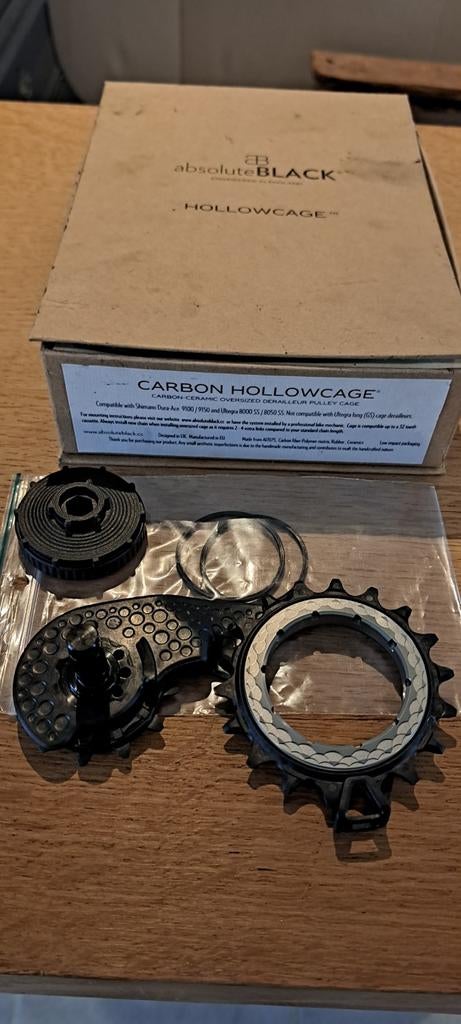 Cage creuse Shimano 11s, noir absolu, Enlèvement ou Envoi, Carbone