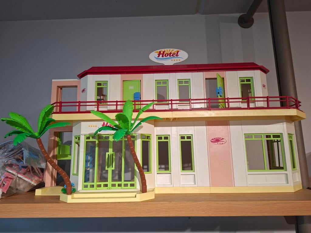 Playmobil hotel met toebehoren, Enlèvement