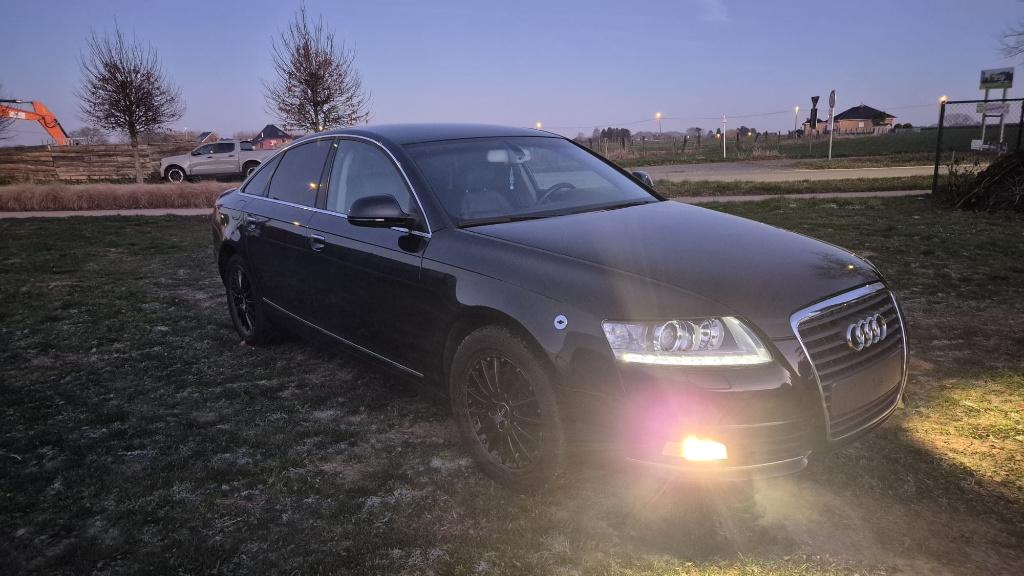 Audi A6 2.7 Diesel Automaat Bj 2009 200000km Voor Export, Auto's, Audi, Automaat, Parkeersensor, Bedrijf, Diesel
