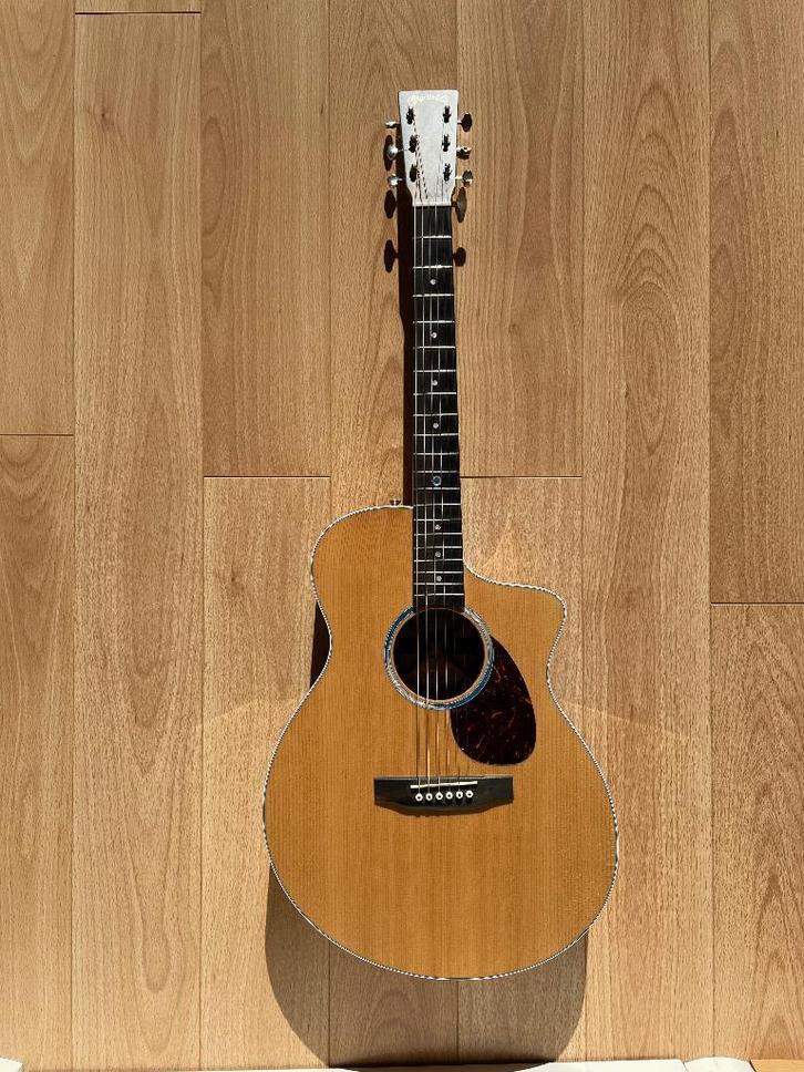 Martin Gitaar road series SC-13E + gig bag, Musique & Instruments, Instruments à corde | Guitares | Acoustiques, Utilisé, Autres types