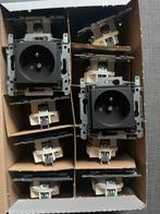 Niko antraciet stopcontacten, Ophalen of Verzenden, Nieuw