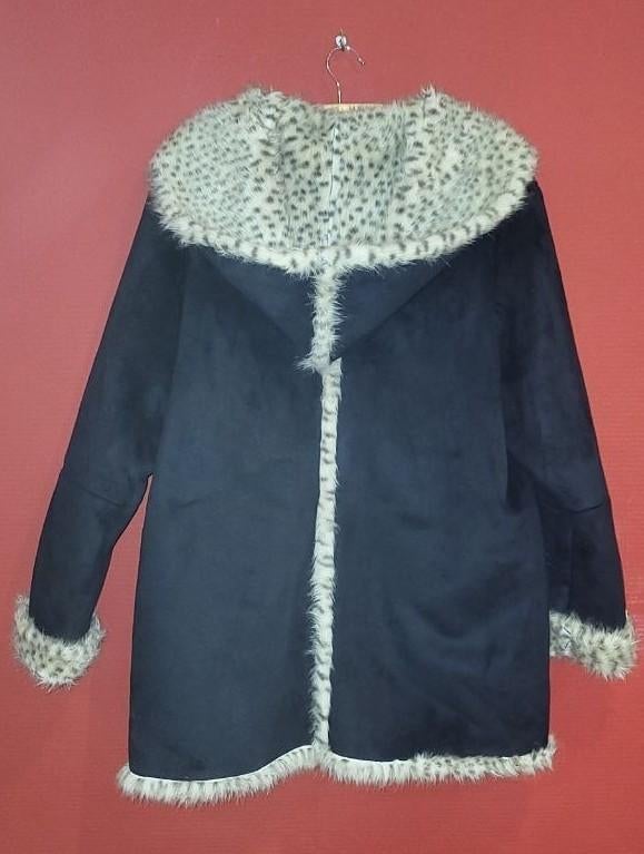 Balmain winterjas / Faux fur - Maat 50 - Suède look, Kleding | Dames, Jassen | Winter, Ophalen, Gedragen