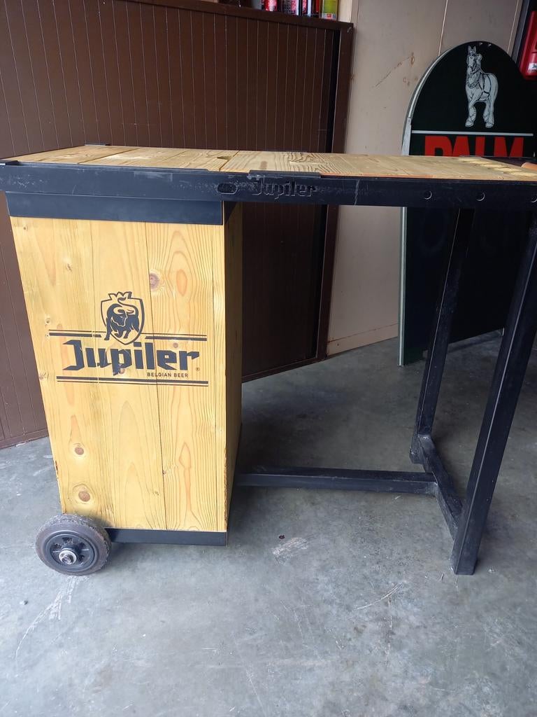 Jupiler bbq tafel, Enlèvement