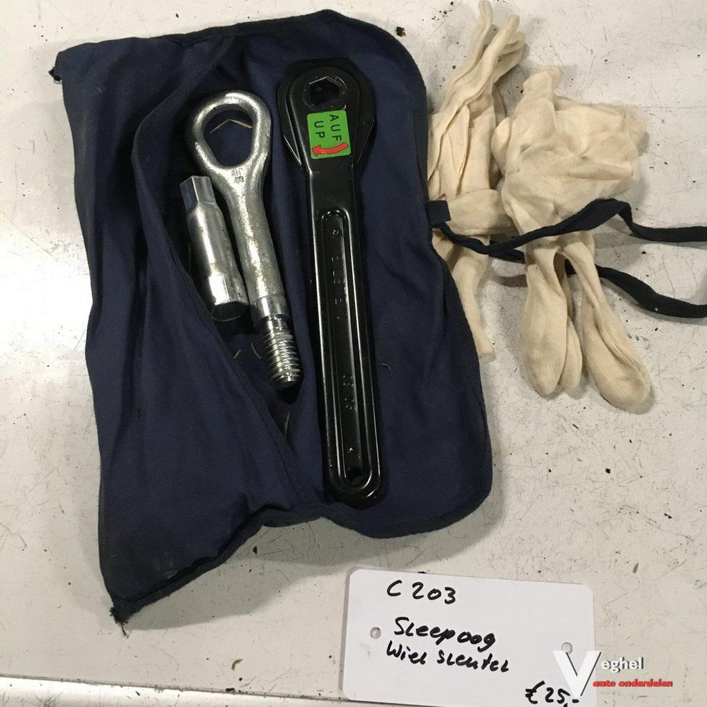 Mercedes C203 Sleepoog met wielsleutel, Gebruikt, -, -, Ophalen of Verzenden