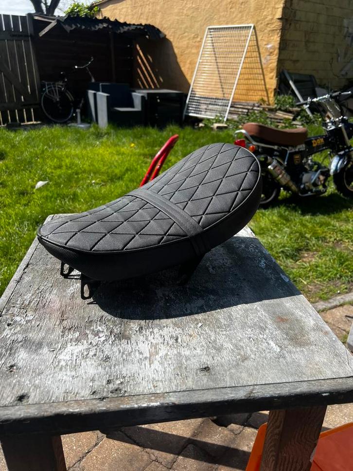 Monkey diamant zadel, Vélos & Vélomoteurs, Pièces de cyclomoteur | Général, Selle, Enlèvement