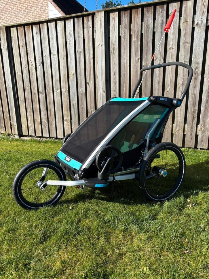Thule Chariot Lite 2 incl. jogging kit en accessoires, Fietsen en Brommers, Fietsaccessoires | Aanhangwagens en Karren, Zo goed als nieuw