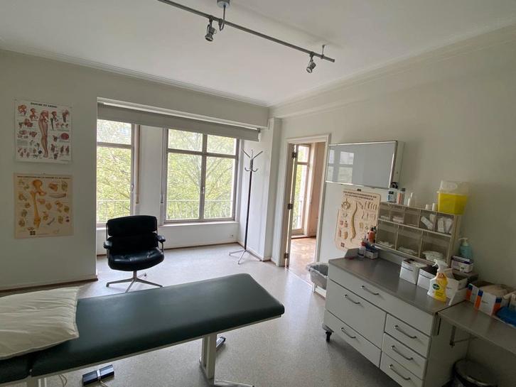 Appartement 6 chambres profession libérale, Bruxelles Louise, Immo, Résidences secondaires à vendre, Bruxelles, Appartement, E