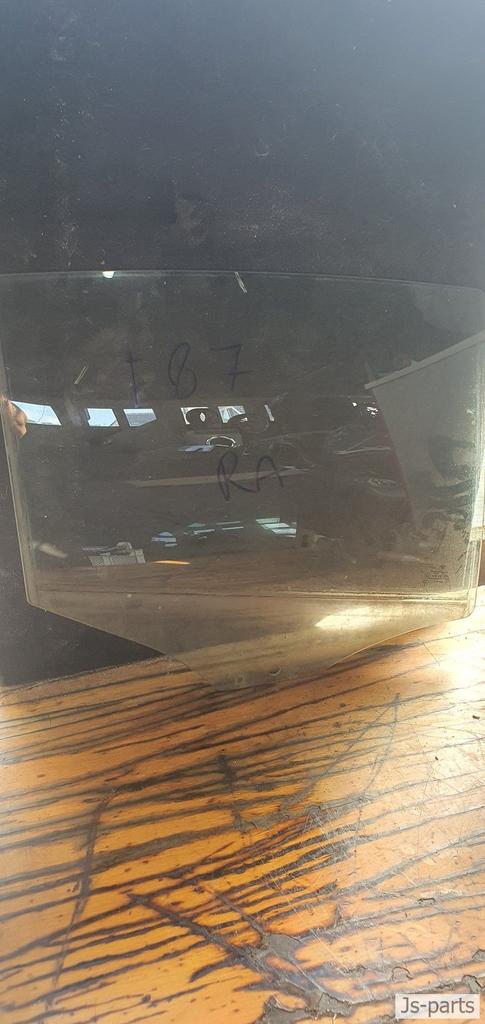 Raam/ruit rechts achter BMW 1-serie E87, Autos : Pièces & Accessoires, Vitres & Accessoires, -, Utilisé, -, Enlèvement ou Envoi