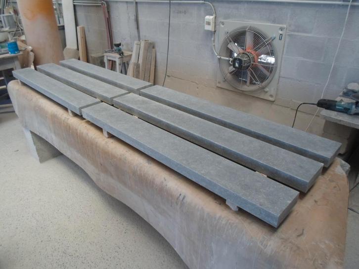 Seuils de fenêtre en pierre bleue, Bricolage & Construction, Métaux, Neuf, Autres métaux, Enlèvement