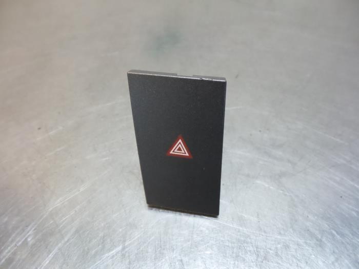 Paniekverlichtings Schakelaar van een Opel Vectra (Vectra C, Auto-onderdelen, Dashboard en Schakelaars, Opel, Gebruikt, Ophalen of Verzenden