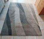 Tapis gris à motifs à donner!, Maison & Meubles, Enlèvement, Utilisé, Gris