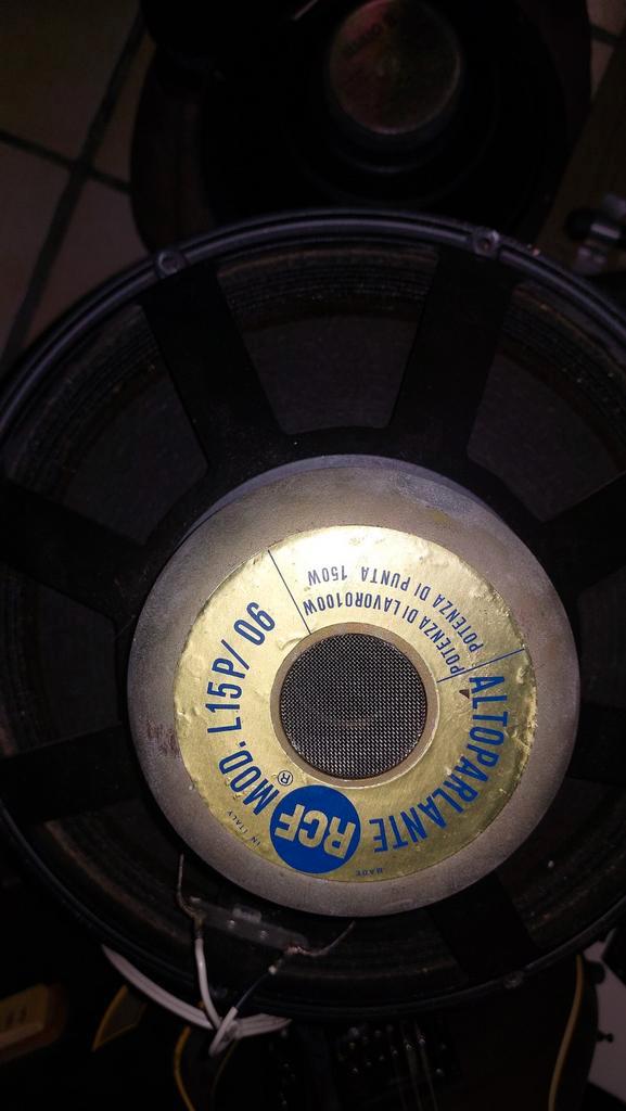 15 inch drivers  RCF en DYNACORD, Muziek en Instrumenten, Instrumenten | Onderdelen, Ophalen