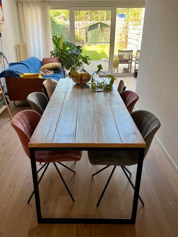 Table à manger fabriquée en Belgique avec 4 chaises, Maison & Meubles, Tables | Tables à manger, Comme neuf, 50 à 100 cm, 150 à 200 cm