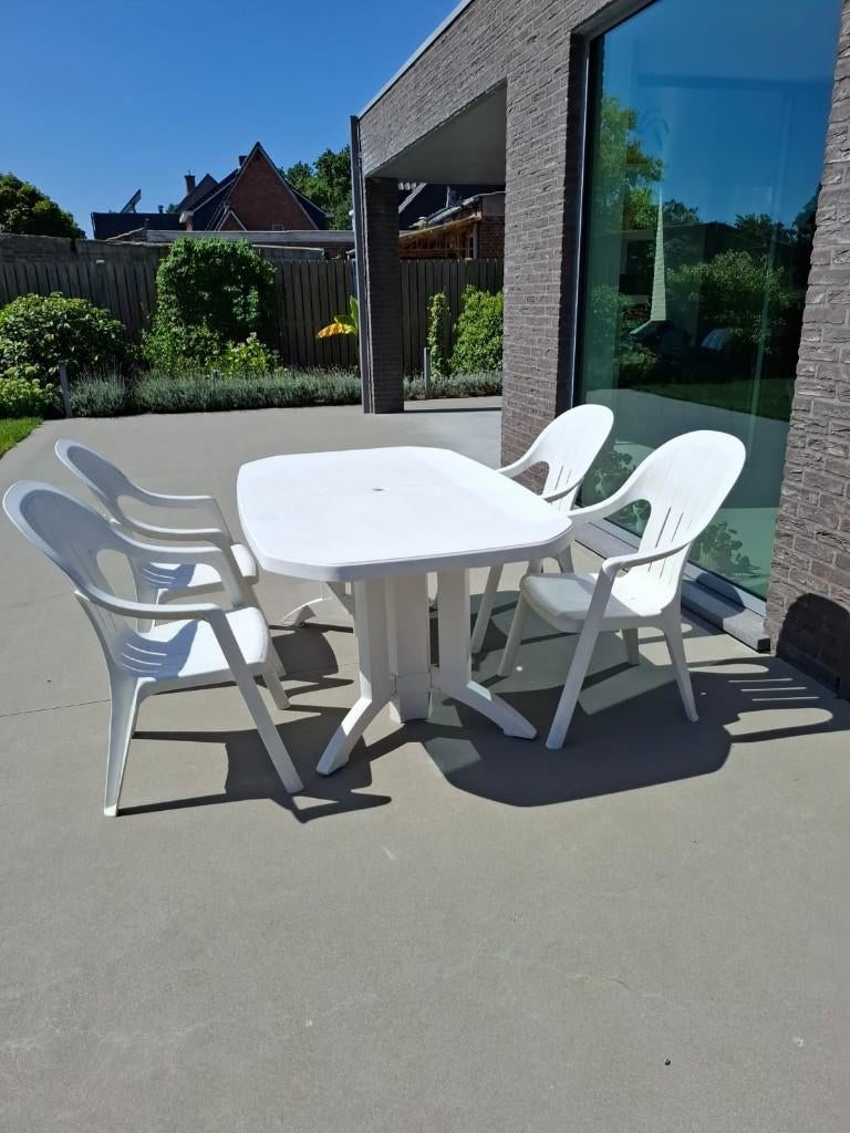 Tuinset wit plastic, Tuin en Terras, Ophalen, Kunststof, Gebruikt, 8 zitplaatsen
