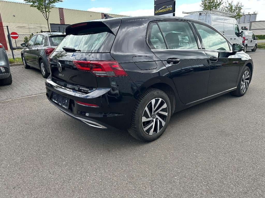 Vw Golf 8, 1.4 benzine + elektrisch, plug-in hybride CARPLAY, Auto's, Euro 6, 4 cilinders, Alcantara, Zwart